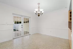 1333 W 37th St, Hialeah, FL 33012 - Photo 13