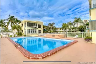 910 Bay Dr #9, Miami Beach, FL 33141 - Photo 3