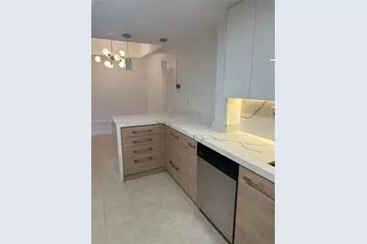 910 Bay Dr #9, Miami Beach, FL 33141 - Photo 11