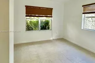 910 Bay Dr, Miami Beach, FL 33141 - Photo 17