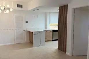 910 Bay Dr, Miami Beach, FL 33141 - Photo 15