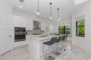 12835 Bayside Ct, Parkland, FL 33076 - Photo 9