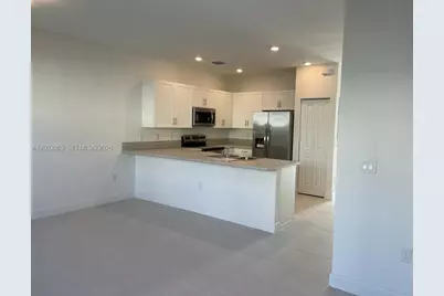 825 NE 211th St #825, Miami, FL 33179 - Photo 9