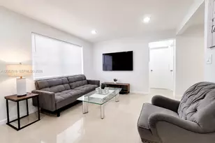 1723 Wiley St, Hollywood, FL 33020 - Photo 9