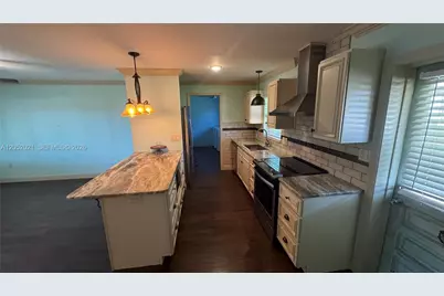 322 W Sample Ave, Other City - In The State Of Florida, FL 33851 - Photo 5