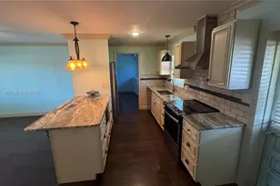 322 W Sample Ave, Other City - In The State Of Florida, FL 33851 - Photo 5