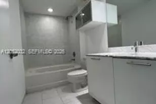 951 Brickell Ave, Miami, FL 33131 - Photo 9