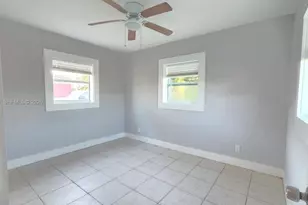 1430 NW 7th St, Fort Lauderdale, FL 33311 - Photo 11