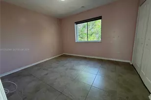 551 NW 82nd Ave, Miami, FL 33126 - Photo 31