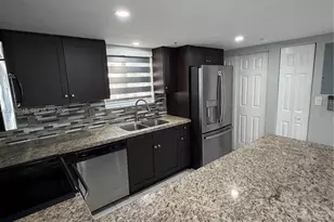 551 NW 82nd Ave, Miami, FL 33126 - Photo 11