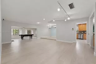 6307 Silk Oak Cir, Tamarac, FL 33319 - Photo 11