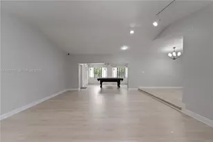 6307 Silk Oak Cir, Tamarac, FL 33319 - Photo 9