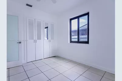 1600 NW 29th Ave, Miami, FL 33125 - Photo 11
