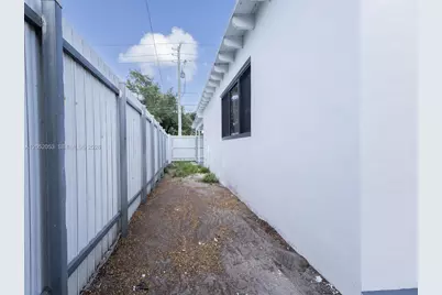 1600 NW 29th Ave, Miami, FL 33125 - Photo 43