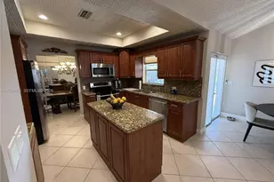 8765 SW 58th, Cooper City, FL 33328 - Photo 11