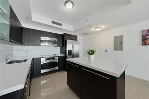90 SW 3rd St, Miami, FL 33130 - Photo 7