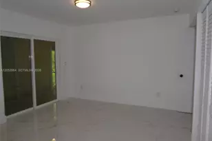 8401 SW 107th Ave, Miami, FL 33173 - Photo 11