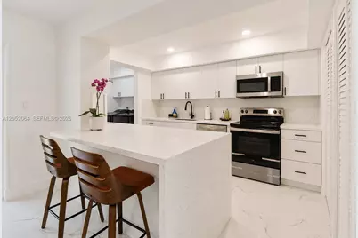 8401 SW 107th Ave #130E, Miami, FL 33173 - Photo 3