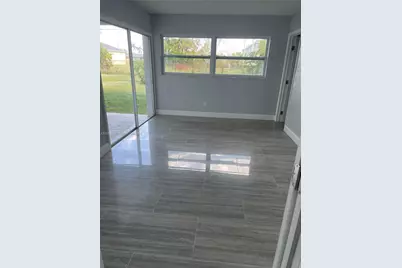 737 Sesame Ct, Cape Coral, FL 33904 - Photo 5