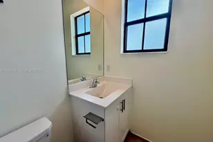 11115 W 32nd Ln, Hialeah, FL 33018 - Photo 17