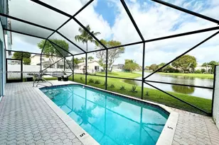 7647 Rockport Cir, Lake Worth, FL 33467 - Photo 11