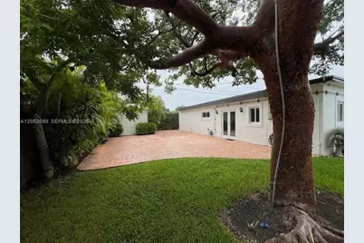 9211 SW 13th St, Miami, FL 33174 - Photo 37