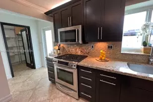 9211 SW 13th St, Miami, FL 33174 - Photo 29