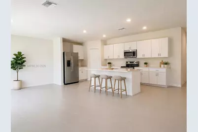 17332 Cantu Ct, North Fort Myers, FL 33917 - Photo 3