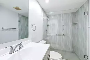 13300 SW 1st St, Pembroke Pines, FL 33027 - Photo 33