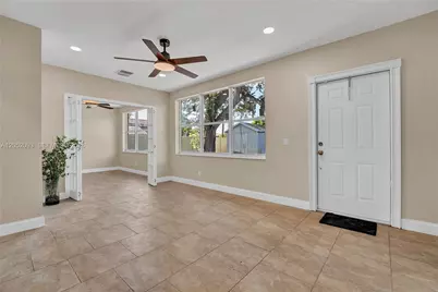 5507 McKinley St, Hollywood, FL 33021 - Photo 9