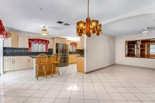 9110 SW 200th St, Cutler Bay, FL 33157 - Photo 19
