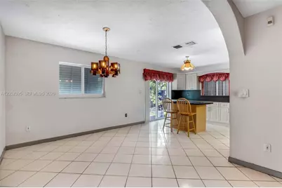 9110 SW 200 St, Cutler Bay, FL 33157 - Photo 13
