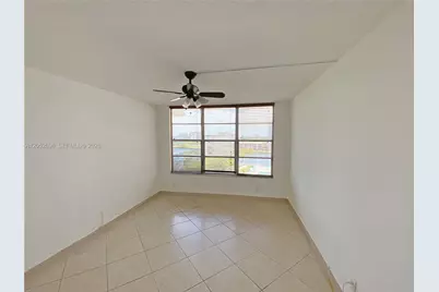 3800 S Ocean Dr #611, Hollywood, FL 33019 - Photo 5