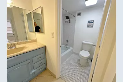 3800 S Ocean Dr #611, Hollywood, FL 33019 - Photo 9