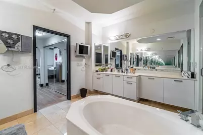10700 NW 66th St #407, Doral, FL 33178 - Photo 27