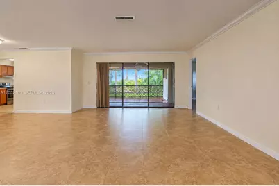 9320 NW 13th St, Pembroke Pines, FL 33024 - Photo 3