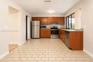 9320 NW 13th St, Pembroke Pines, FL 33024 - Photo 19