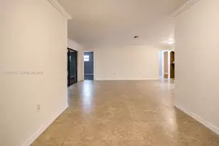 9320 NW 13th St, Pembroke Pines, FL 33024 - Photo 5