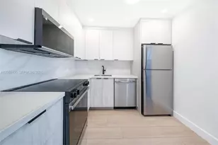 20400 W Country Club Dr, Aventura, FL 33180 - Photo 11