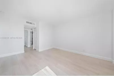 20400 W Country Club Dr #610, Aventura, FL 33180 - Photo 21