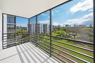 20400 W Country Club Dr, Aventura, FL 33180 - Photo 25