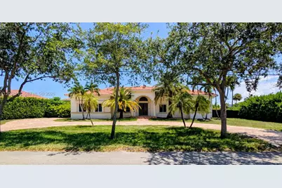 6990 SW 90th St, Pinecrest, FL 33156 - Photo 1