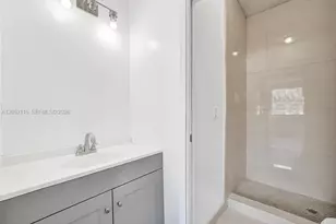 2316 Coral Reef Ct, Dania Beach, FL 33312 - Photo 3