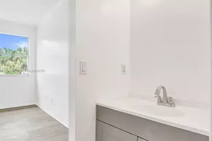 2316 Coral Reef Ct, Dania Beach, FL 33312 - Photo 21