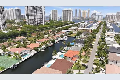 3321 NE 170th St #3321, North Miami Beach, FL 33160 - Photo 11