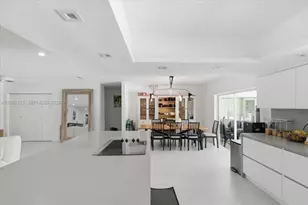 3321 NE 170th St, North Miami Beach, FL 33160 - Photo 41