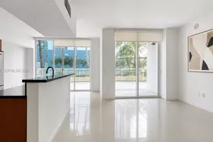 253 NE 2nd St, Miami, FL 33132 - Photo 1