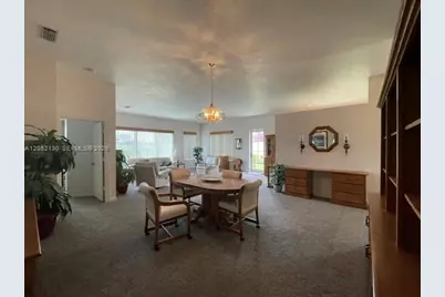 1020 Bear Island Dr, West Palm Beach, FL 33409 - Photo 7