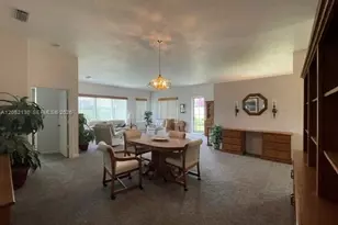 1020 Bear Island Dr, West Palm Beach, FL 33409 - Photo 7