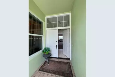 1020 Bear Island Dr, West Palm Beach, FL 33409 - Photo 3
